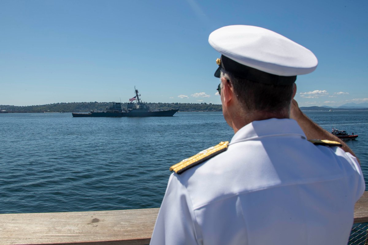 USPacificFleet's tweet image. When #USPacificFleet Sailors aren't training or deploying across the Pacific you just might find them at events like the #Seattle #SeaFair 🌊 ⚓️
@USNavy @SurfaceWarriors #USNavy