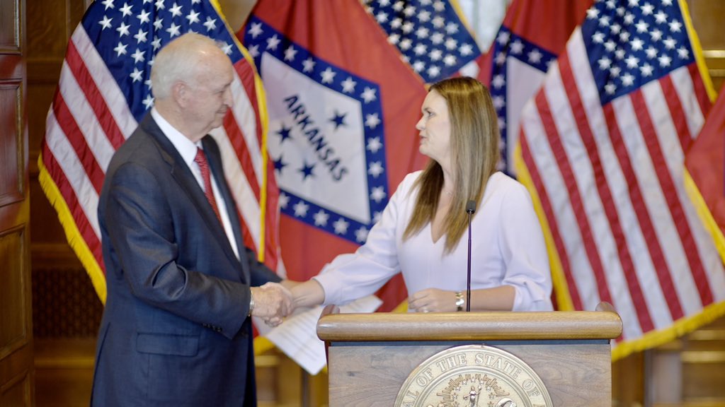 SarahHuckabee tweet picture