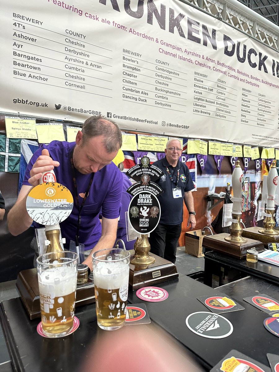 Enjoying <a href="/loweswatergold/">Loweswater Gold</a> at the ‘Drunken Duck Inn’ at #GBBF - it’s travelled really well but has hit London pricing at £5.20 a pint - still only £4.50 at the community owned Mardale! Coming home ASAP!!