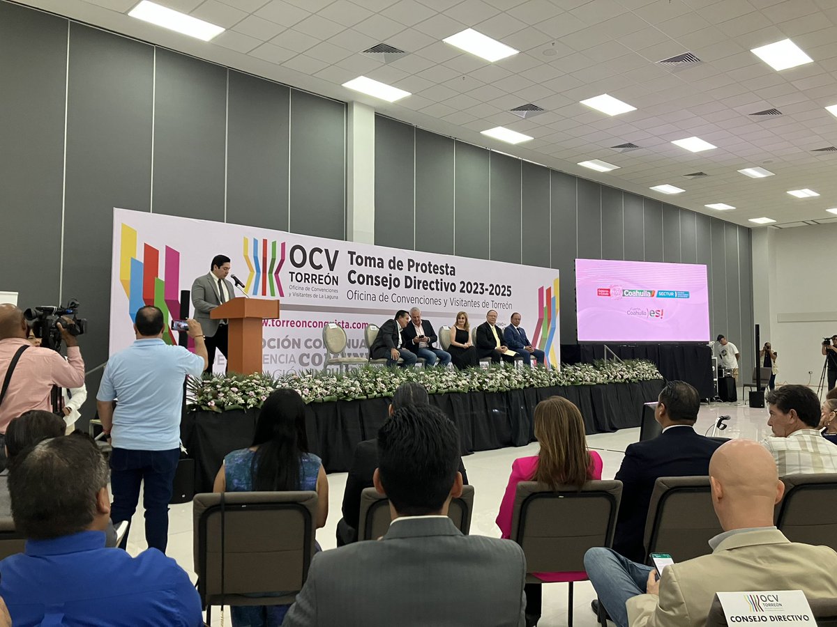 Toma protesta nuevo presidente de <a href="/OCVTorreon/">OCV Torreón</a>