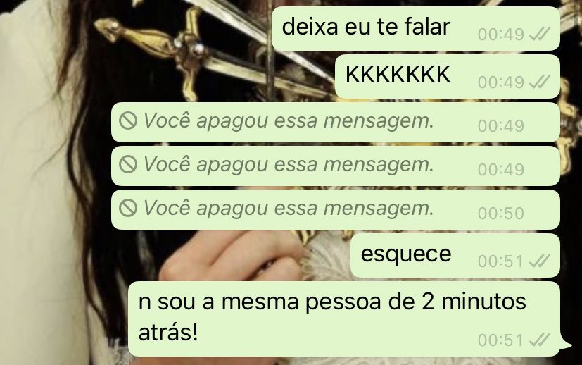 crisayonara's tweet photo. eu sou assim quando mando mensagem e me arrependo https://t.co/QPVhi5Tg1m