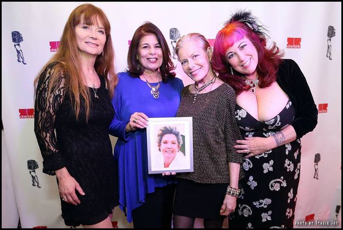 If U're having hard time in this crazy, patriarchal, unjust, complicated world, there's nothin like having<a href="/tag/sexwork"class="tags"><span>#sexwork</span></a><a href="/tag/priviledge"class="tags"><span>#priviledge</span></a>