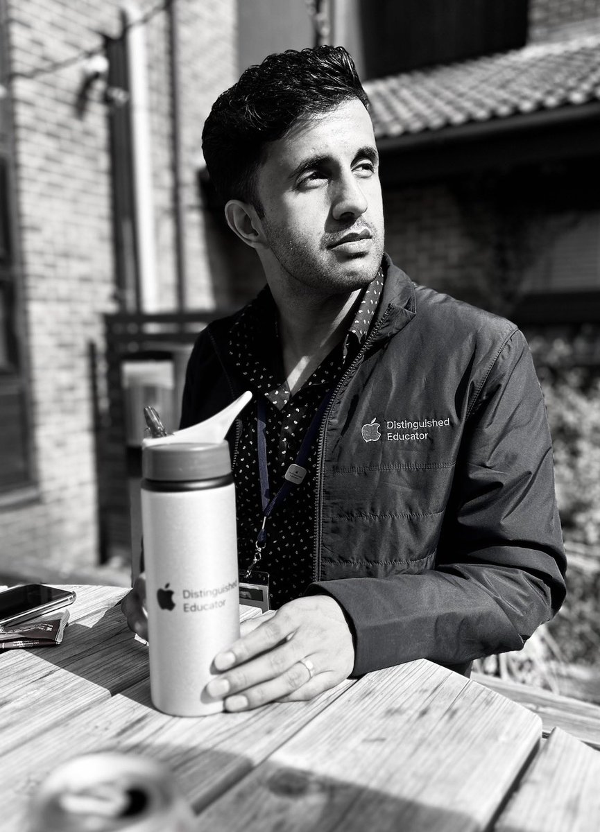 TheDigiTechDad's tweet image. Loving the new #ADE2023 merch
📷@CyresDt #ADE2023 #AppleEDUchat #AppleTeacher #MerchMan #Zoolander #MaleModel #BlueSteel