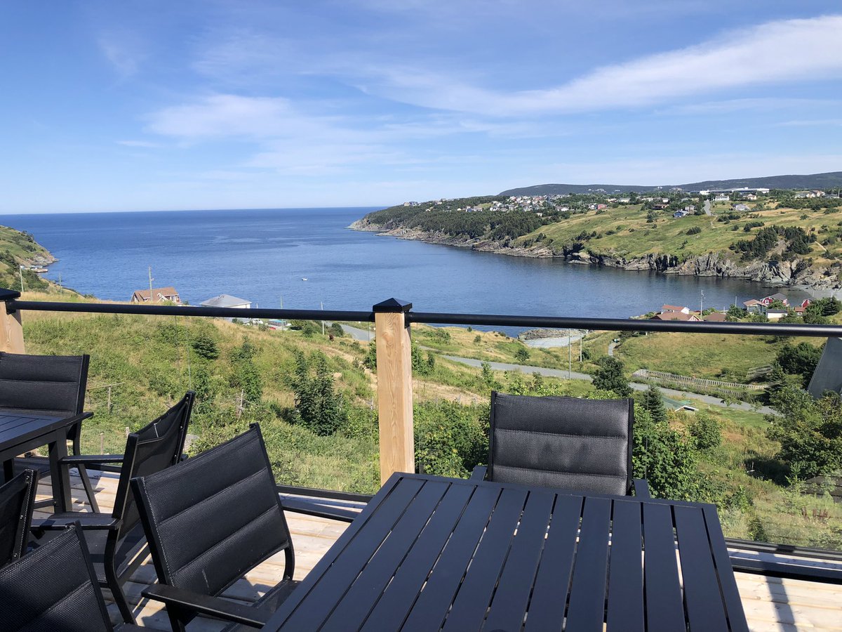 BKellybri's tweet photo. An absolute gem! The view, the weather, Landwash beer….. the post taphouse in Torbay. You have to visit!! This is why we live in the best place in the world! https://t.co/ak6TSPX9z9