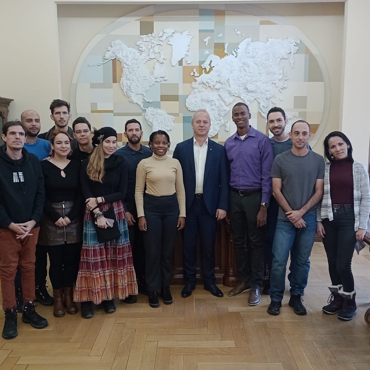 Universidad de las Ciencias Informáticas tweet media