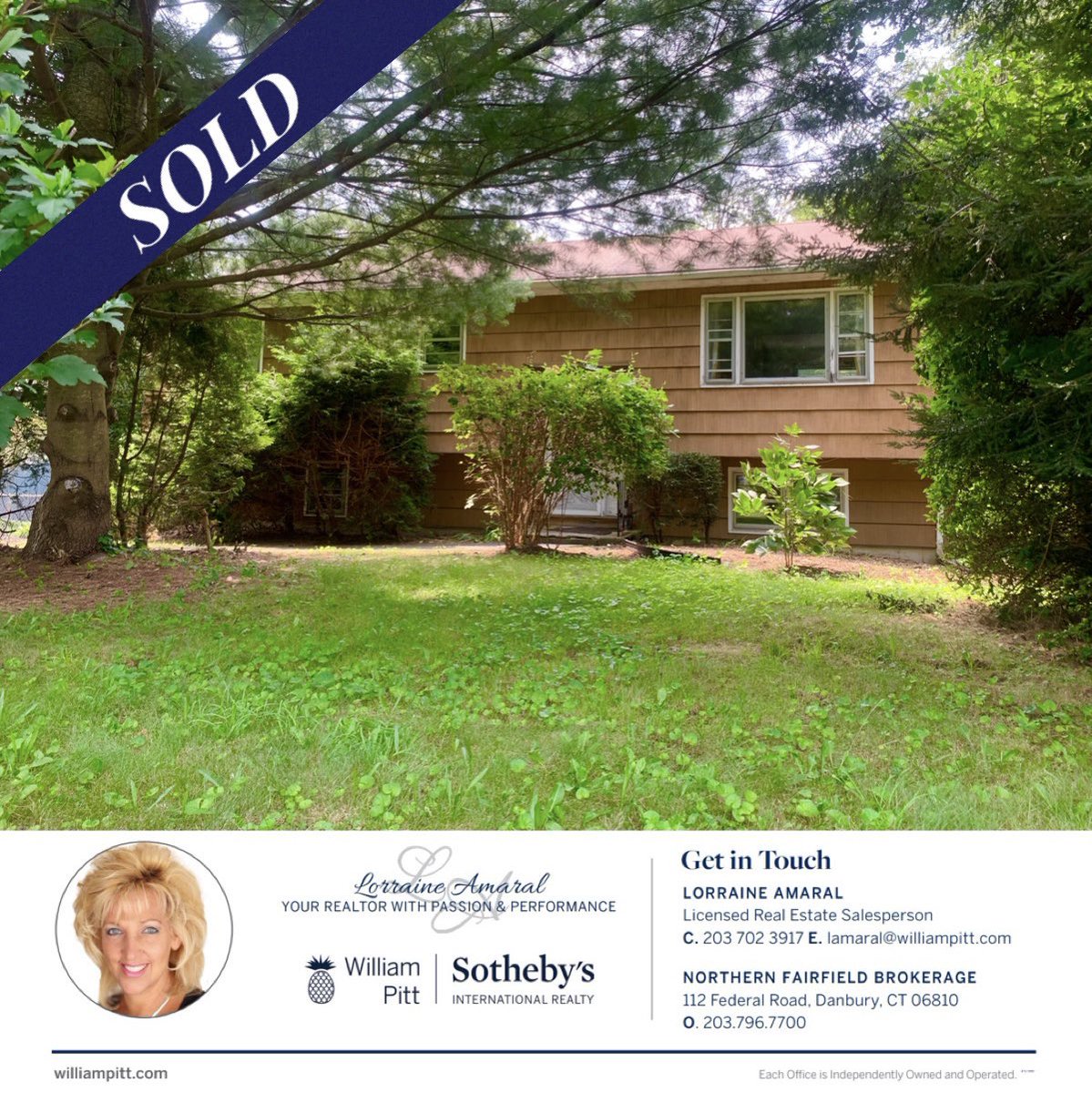 SOLD~$75K over asking price! Congratulations to my beautiful seller and her daughter who was a huge help. Time changes and so we all change with it. I wish my seller and new homeowners the very best 🏡🔑 #sold #aboveasking #danburyct
#Realestate #letmemoveyou #realtorlife