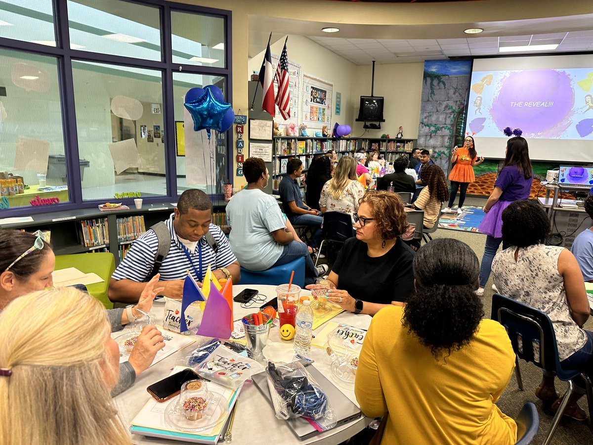 Our Gator Teachers are off to wonderful start! Challenging thinking and connecting for a fresh start. We ready to Soar to Success!