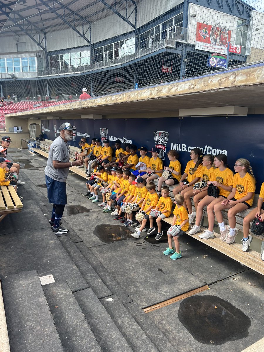 Rise 2 Greatness Foundation tweet media