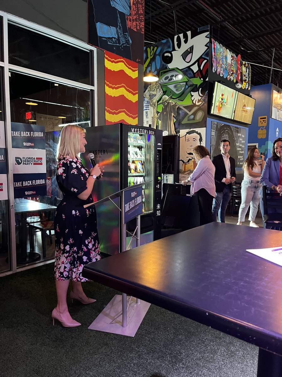 <a href="/FlaDems/">Florida Democrats</a> were in the house this afternoon in Seminole County to announce the big 💰💰💰 the state party is putting into voter registration efforts in the state! Thank you, Chair <a href="/NikkiFried/">Nikki Fried</a>, @natedouglasfl, and <a href="/sarahforfl/">Sarah Henry</a> for getting us pumped up to TAKE BACK #FLORIDA!!!