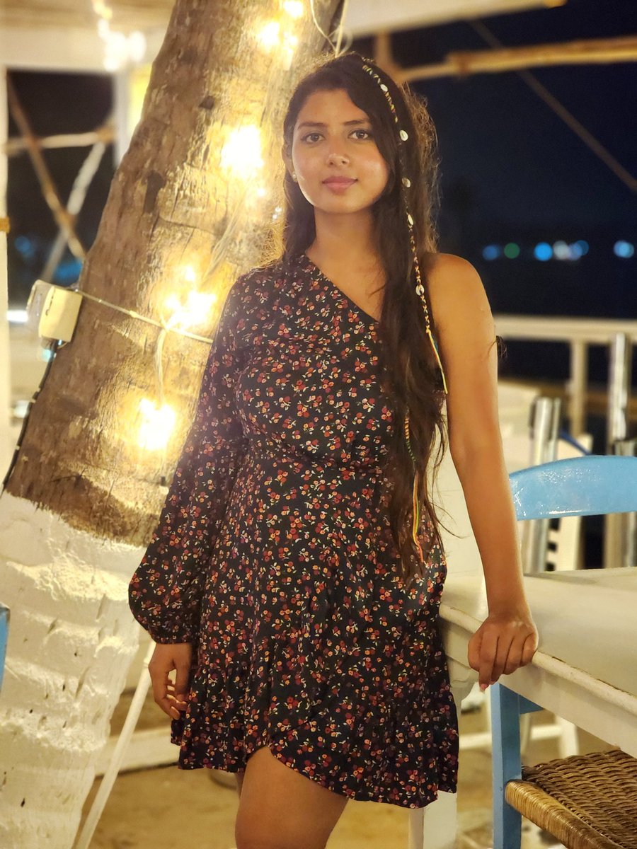 ritubiswasz's tweet photo. The night we went to Thalassa in Goa, was such an eventful night! There were live performances, fire dance and the night ended with some high bass bollywood music!
#goa #goatourism #goavlog https://t.co/O7JTTiRcDg