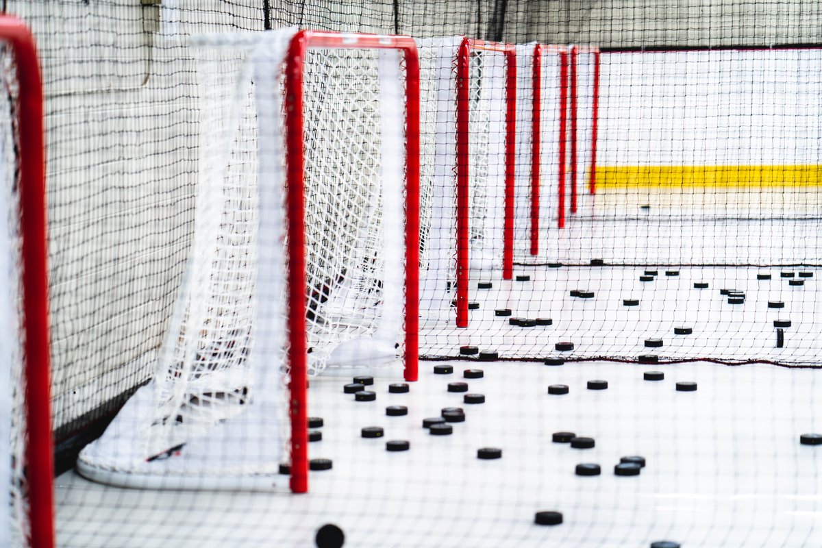 scorehockeyrng's tweet photo. Unleash the Long Weekend Spirit! Modified Hours, Maximum Fun! 🌟🏒

Our clocks might tick a bit differently this long weekend, but we’ve still got a hockey-packed weekend! 🥅⛸️

🕒 Here's the scoop on our modified long weekend hours:

Saturday 10-5pm
Sunday 11-3pm

#HockeyWeekend https://t.co/Kiib1Gvo18