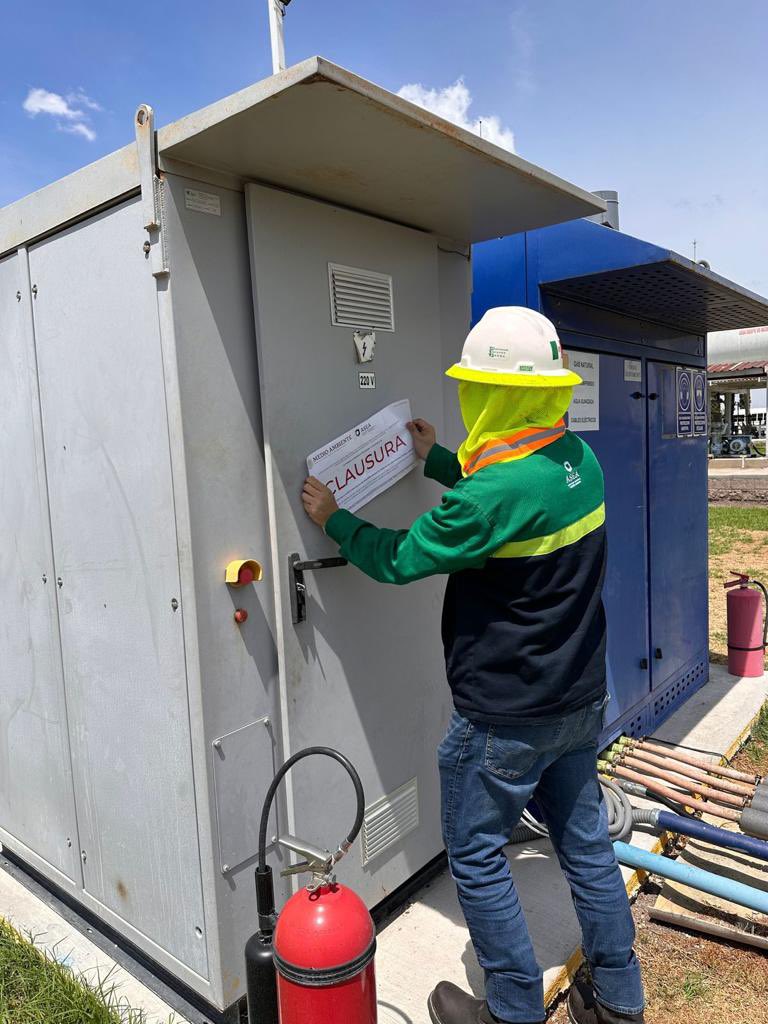 agencia_asea's tweet photo. En la ASEA inspeccionamos a Regulados para garantizar operaciones seguras y sostenibles: oficinas, gasolineras, estaciones de descompresión de gas natural y plantas de gas L.P. 

Trabajamos por un sector hidrocarburos seguro, en armonía con el bienestar de las comunidades. https://t.co/rpFht2JZnb