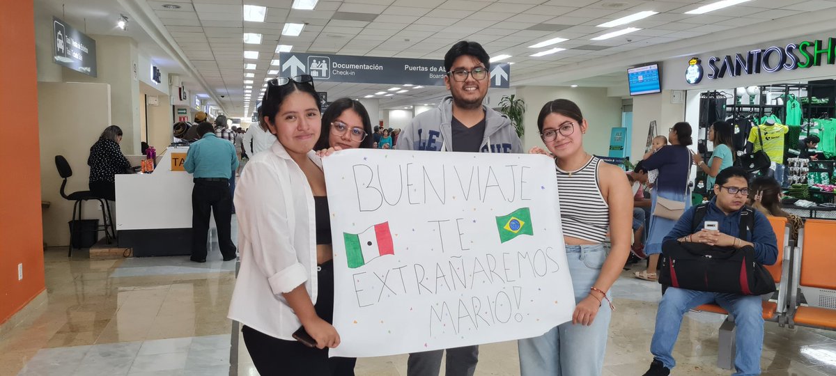 bnagas's tweet photo. Que tenga buen viaje Mario. Mejores deseos de todas y todos de #BioremLab. Mucho éxito en su siguiente paso de vida personal y profesional en @eelusp 💐🙌🏾👍🏾 https://t.co/lpdSX1Codh