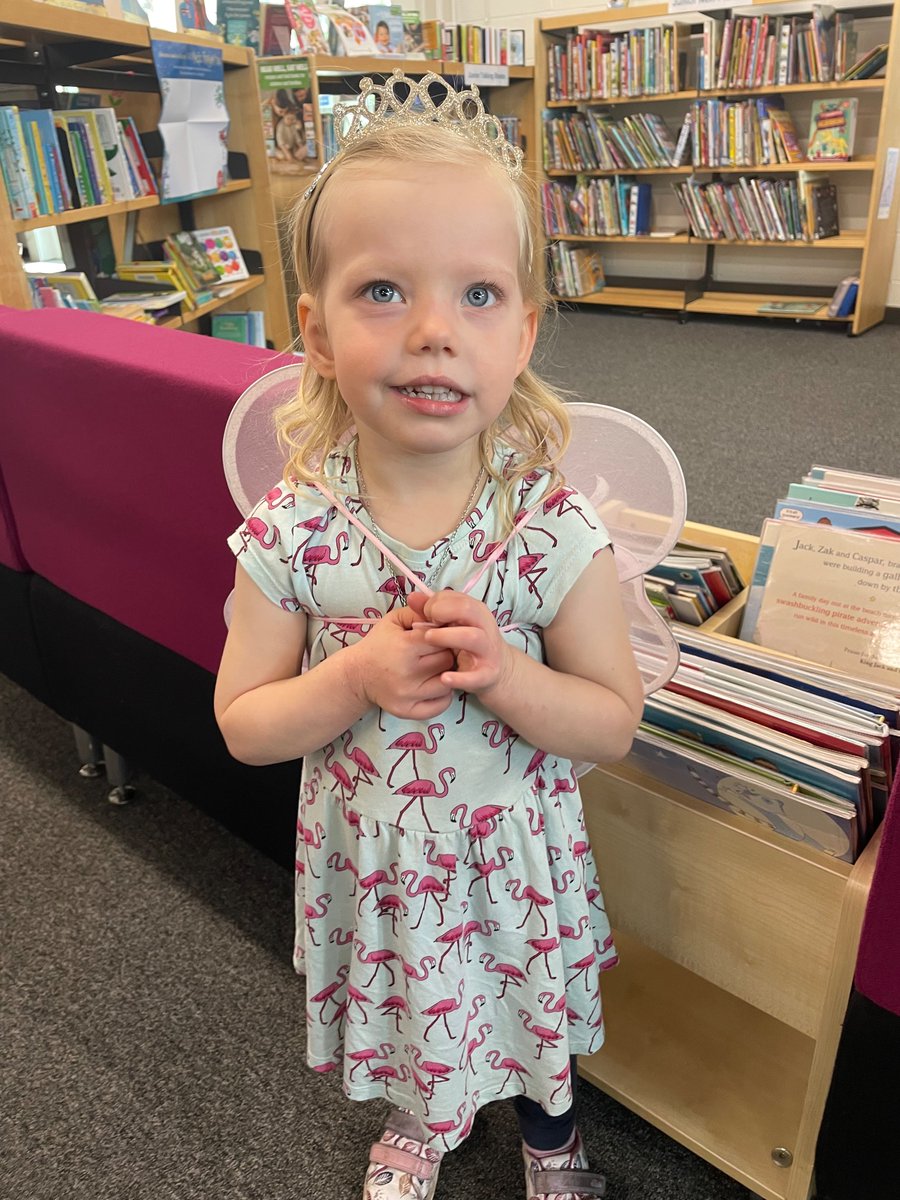 WFlibraries's tweet image. fairy day 🧚‍♀️

After a visit from some very sparkly fairies it’s likely Hemsworth Library will be glittery for the foreseeable ✨

We made fairy wands, planted a fairy garden and decorated fairy doors! 

#fairyday #fairiesgalore #hemsworthlibrary #glitter #summer #loveyourlibrary