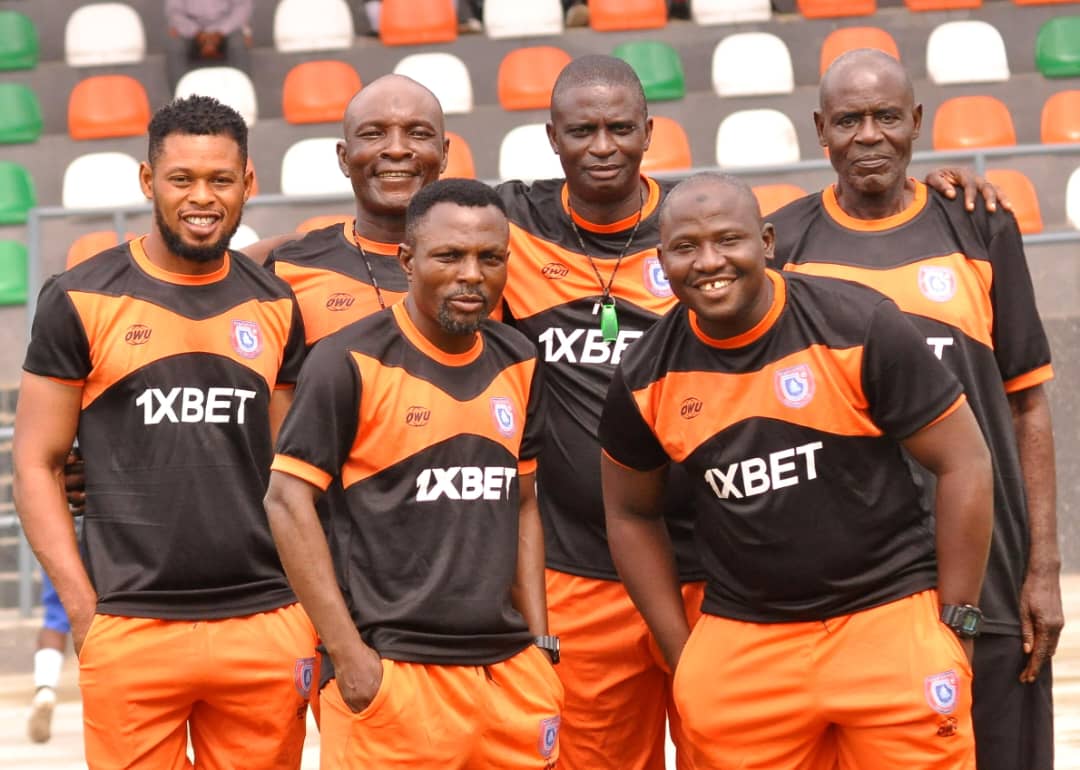 FataiOsho's tweet photo. #OrangeCrew https://t.co/lu1irb5lJa