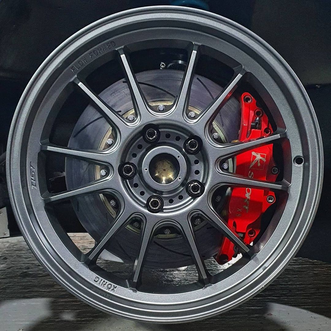 KsportUSA's tweet photo. 🔥Battle Worn🔥
There's something so satisfying seeing our products used and abused!
-
#Ksport #Ksportus #BBk #StopTheWorld #Motorsports https://t.co/PiL7AbqAZC