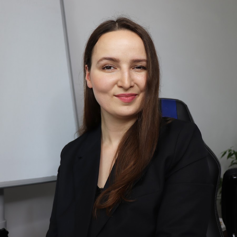 _yipofficial's tweet photo. Say hello to Anastasia, your friendly guide to learning Russian at @anastasiabatiri! With a passion for teaching and a love for the Russian language, Anastasia  is here to make your Russian learning journey fun and engaging!
#Languagelearning #learnrussian #languagecoach #langtwt https://t.co/hcp3kzGT1u