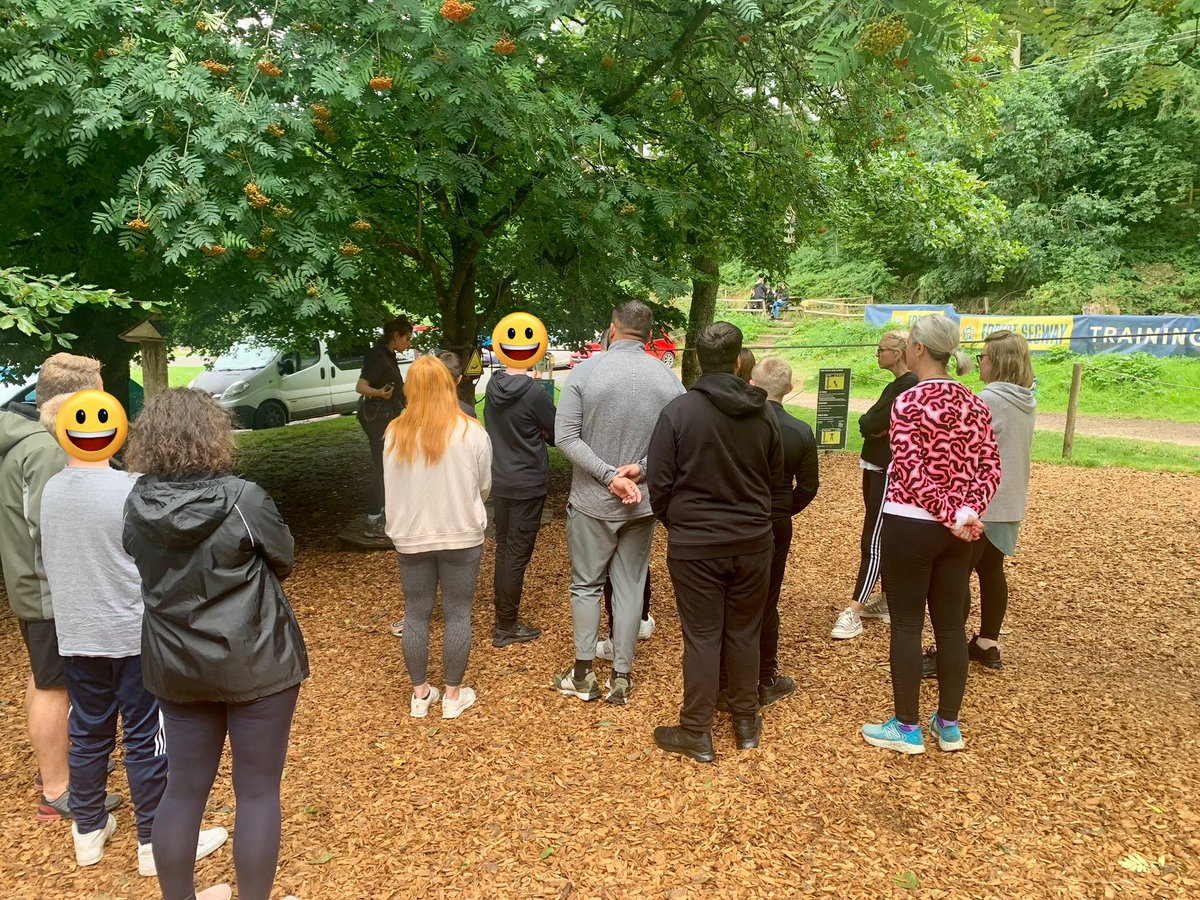 Everyone paying absolute attention to the safety briefing before taking to the ropes. Many challenges overcome during a fantastic day <a href="/vickymeth/">vicky metheringham</a> <a href="/Charlieloujack/">Charlotte Jackson</a>