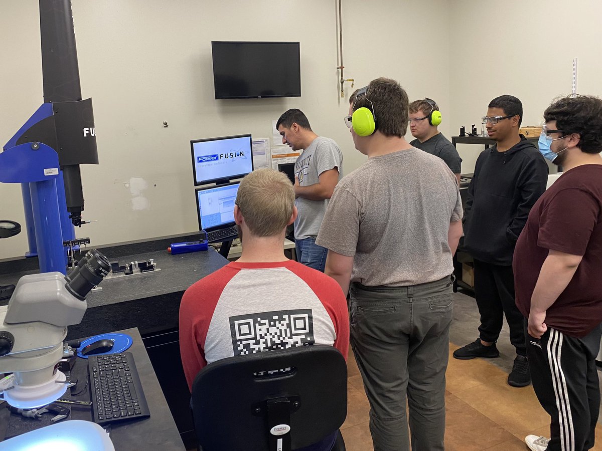 AccuRounds's tweet photo. Honored to host a group of #uniquelyabled students for a tour. Their passion and curiosity lit up the place! It was incredible to see their enthusiasm and engagement. We love that The Uniquely Abled Project is making room for everyone to shine! #futureisbright #advmfg https://t.co/kEEoTmxaQD