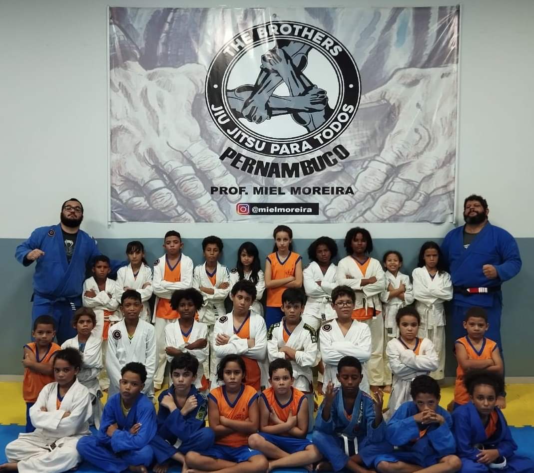 TRAILHEAD BRAZIL: The Avance Jujitsu Sports Facility in Recife is Exploding! Pastor André and Damaris Ribeiro are amazing leaders reporting salvations and baptisms as a result of the outreach. So cool! - Huge thanks to our lead Brazil partner, Steve Spellman (EFCA).
