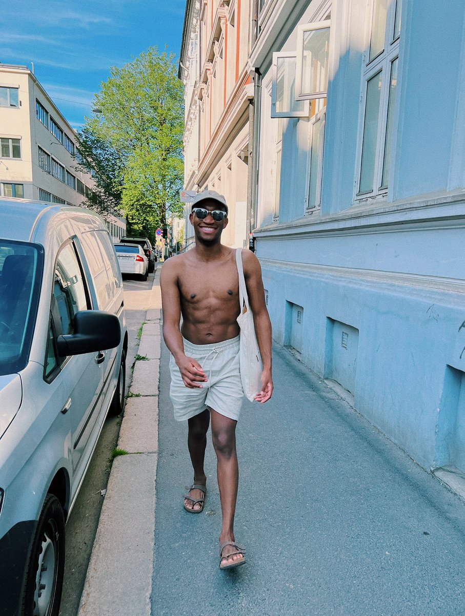 Oslo summer 
#Norway #gayguy #summer