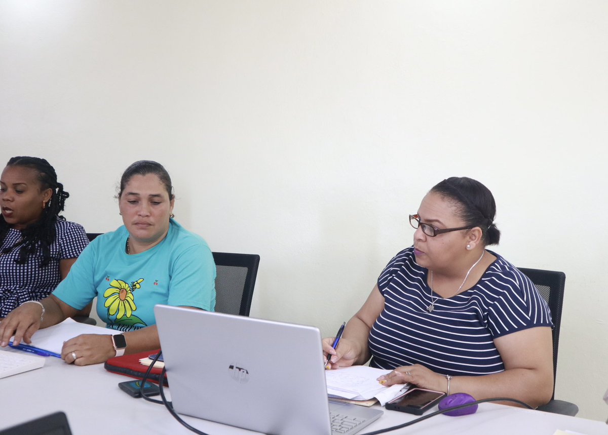 R17montePlata's tweet photo. Técnicos distritales del Nivel Inicial, maestras líderes, coordinadoras del Centro Modelo de Educación Inicial y del Centro de Recursos Educativos, se preparan para iniciar la Jornada de Formación 2023.

@EducacionRDo 
@luisabinader 
@RaquelPenaVice 
@angelhdez50 https://t.co/Pj96yhzmTS