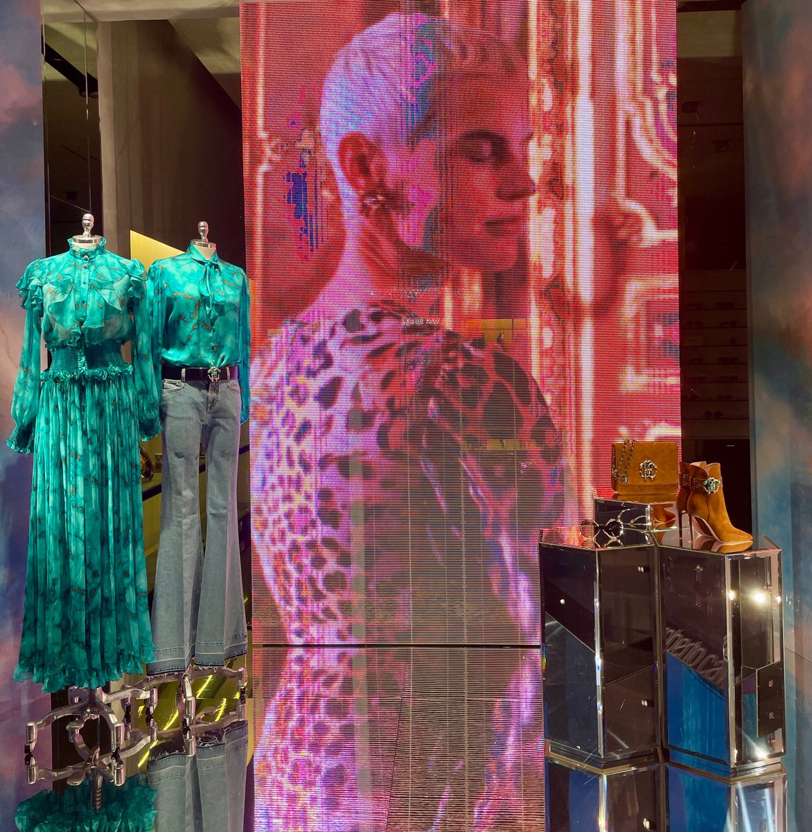 jonathanbaker tweet media