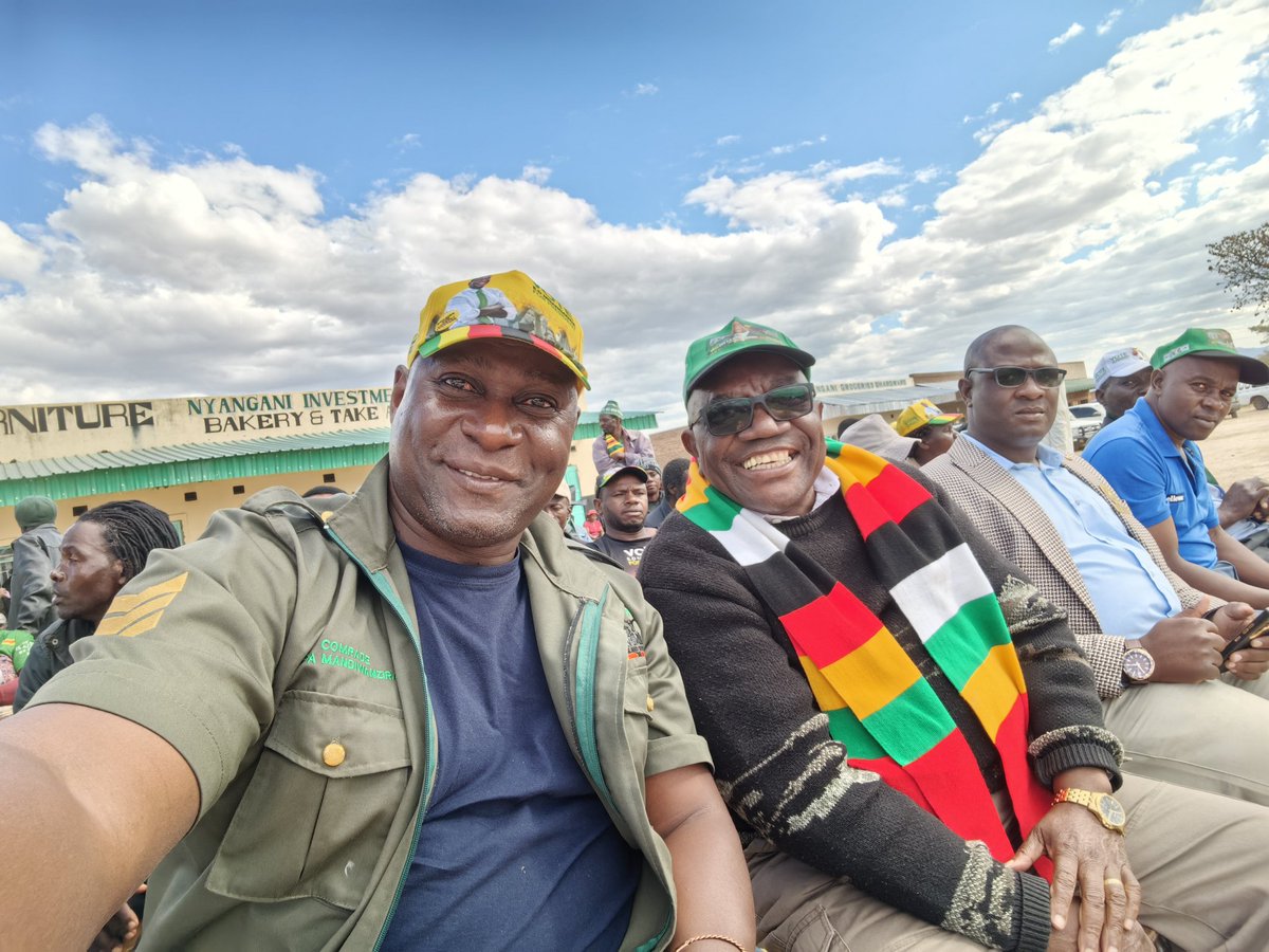 SupaCollinsM's tweet photo. No disrespect to @nelsonchamisa but apologies that our rallies in Nyanga South clashed today. His  'presidential' rally was in Ward 17 (Nyatate) and we (ZanuPF) had a ward-based campaign meeting in Ward 16 (Mapako). Vanoremera ma streets AHOY! ZanuPF Woyee!ED Pfee #NyangaIsSupa! https://t.co/jpLtUMWnKo