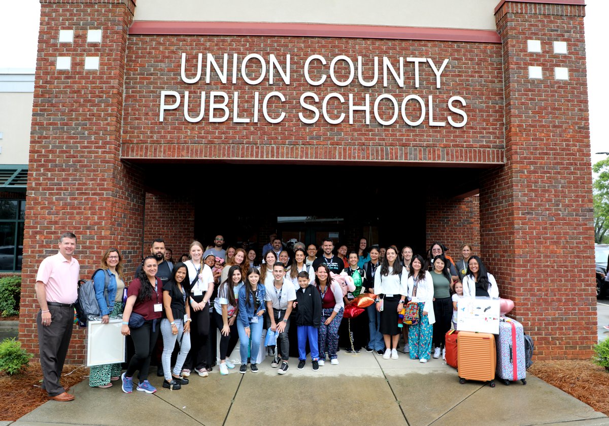 UCPSNC's tweet photo. Bienvenido! Today, #UCPS welcomed 21 teachers from 9️⃣ different countries. Most are Dual Language Immersion Spanish teachers who will work in elementary and middle schools. Once they get settled, they will begin training for the new school year. Welcome to #TeamUCPS! @AGHoulihan https://t.co/VlkAlJnf8f