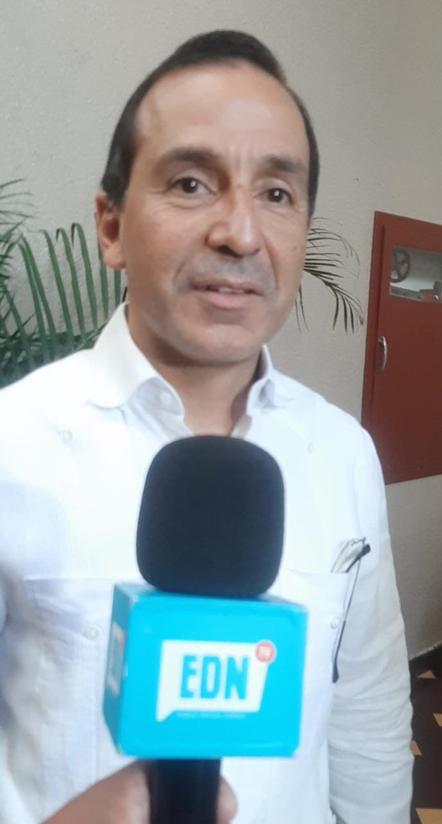 EDNTVHN's tweet photo. #NoticiasEDN Wilfredo Cerrato, expresidente del Banco Central, asegura que la "economía en el país" está decayendo y esto genera más desempleo y no hay inversión ni local ni extranjera.#EDNTV #BancoCentral #Economía #Desempleo #Inversión https://t.co/p1FiAjguCq
