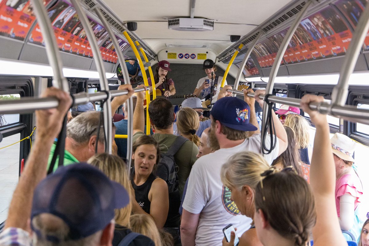 MileOfMusicFest's tweet photo. Come on, ride the bus!

The Mile of Music Bus is back thanks to @FoxCitiesWi, @ValleyTransit and @FASTSIGNS.

The bus picks up and drops off at the @FoxCitiesPAC! Ride the bus Thursday-Saturday.

📸: Chicken or The Egg Photography https://t.co/rqGgr0bRk4