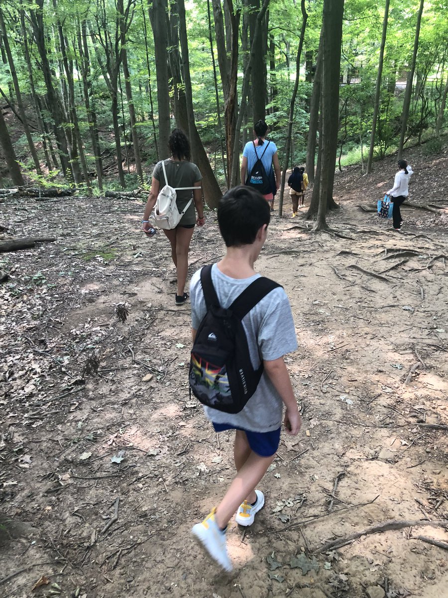 NPMS_MsRobertsn's tweet photo. Big finish to our NJ: The Garden State Enrichment course by visiting The Deserted Village at Watchung Reservation. @NPSD_Humanities @NPSD_MS @SomersetDragons https://t.co/clpjIKWBNf