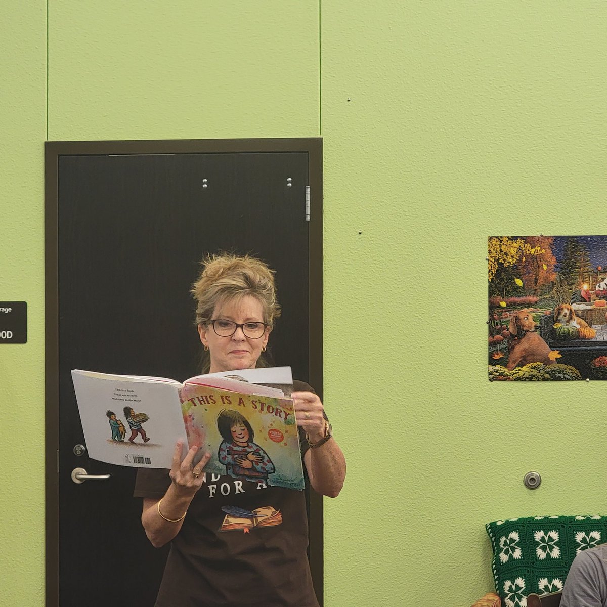 hope_mccracken's tweet photo. "This is a Story" was the perfect way to kick off our Belton ISD Ignite Conference! Teachers making connections to our BISD story and the story they wish to share with students this year. Powerful! @BeltonISD @MrSchuReads #Ignite #BISDreads https://t.co/AW8J9DVVT6