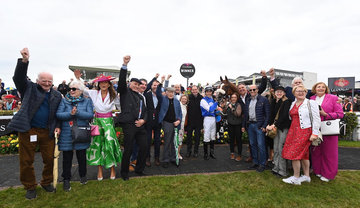 GRANVILLE STREET at Galway 💙

Well done to winning connections Street Wise Syndicate &amp; all the team at home!

#cmcracing #bluegrasshorsefeeds #arkequine #mullingarautosskoda #mullingarautosvolkswagen