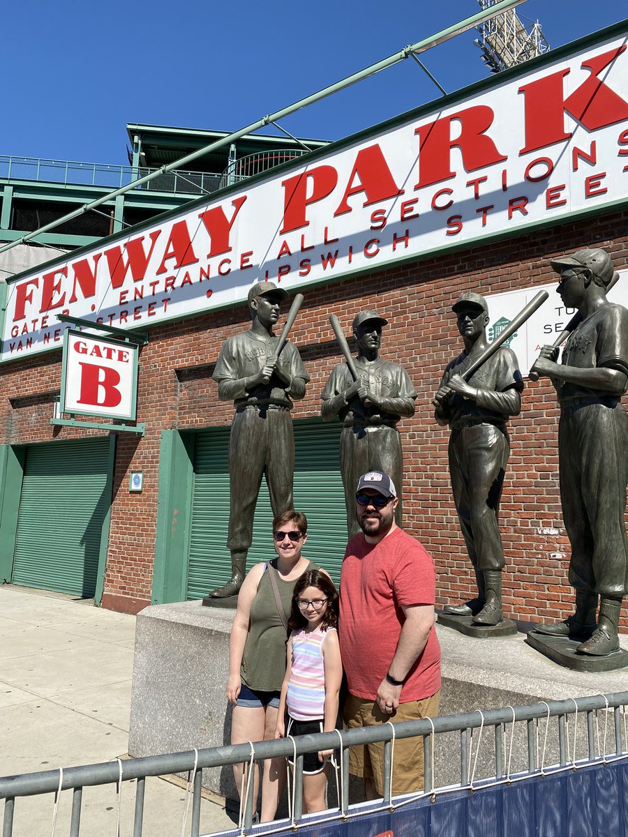4 of my favorite photos from my time on vacation in Salem, Boston and NYC… #Ghostbusters #Firehouse #HookAndLadder8 #StatueOfLiberty #RopesMansion #HocusPocus #FenwayPark