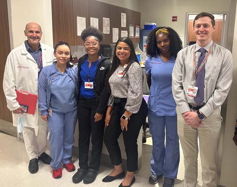 Annery_NYP's tweet photo. Huge shout-out to the WCIMA Payson House team for their outstanding Patient Experience improvement! They are currently meeting all 3 PX targets YTD! #PXpracticerecognition #midyeaaward #WeareallthePX 🏆🌟 https://t.co/9eGEYiccGi