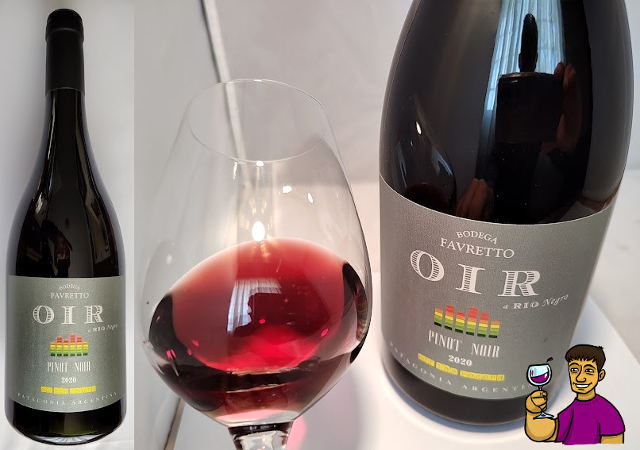 fabianmitidieri.blogspot.com/2023/08/oir-pi…
Sobrio Pinot Noir patagónico desde Gral. Godoy (Río Negro) de aromas a cerezas con toques terrosos y especiados. En la boca se comporta vivo, con buen equilibrio y levemente tánico. Cierra con cuerpo bajo, delicado, y persistencia media.