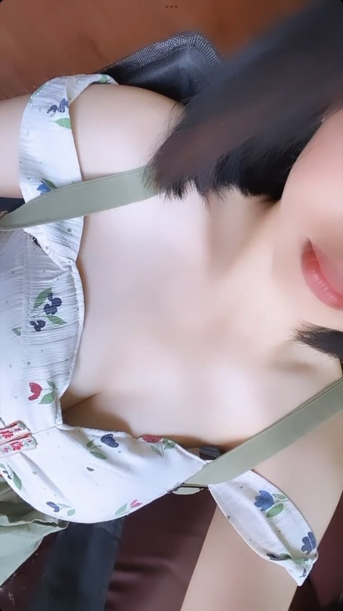 fxryu9's tweet photo. ขอค่าขนมหน่อยย🥺 #นากลาง https://t.co/JA95l4lEzR