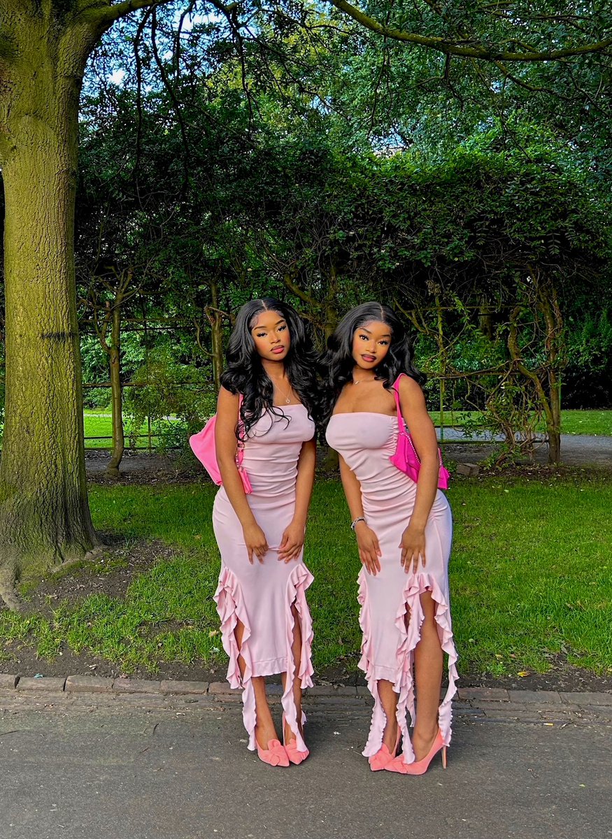 shqkra's tweet photo. #barbie x2 https://t.co/T7KgrRqVAy