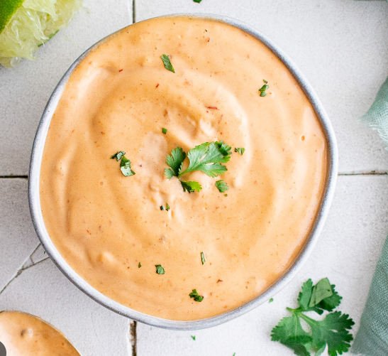 streamqueenxoxo's tweet photo. @PicturesFoIder Even if the ketchup is available. Chipotle Mayo! 😚🔥💛 https://t.co/kTx2xlGVzh