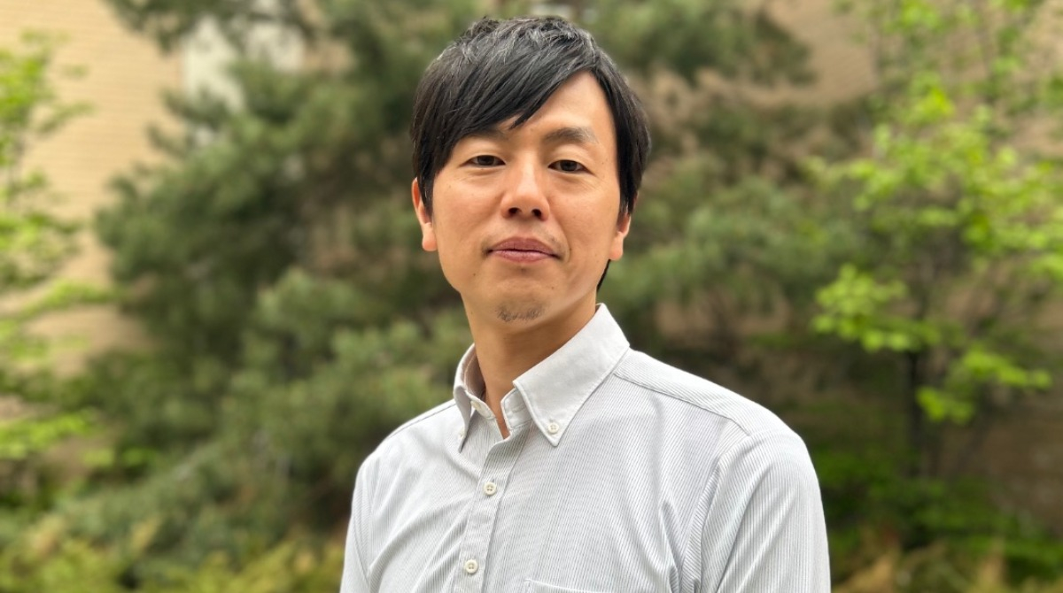 VetTopics's tweet photo. Growing up around animals, Dr. Arata Matsuyama knew he was destined for a career in #vetmed. Matsuyama, who joined the #WCVM faculty last fall, is now conducting cancer research that has the potential to improve oncology therapies for animals and people. https://t.co/IcERX1Bvcg https://t.co/oHfZKIV69d