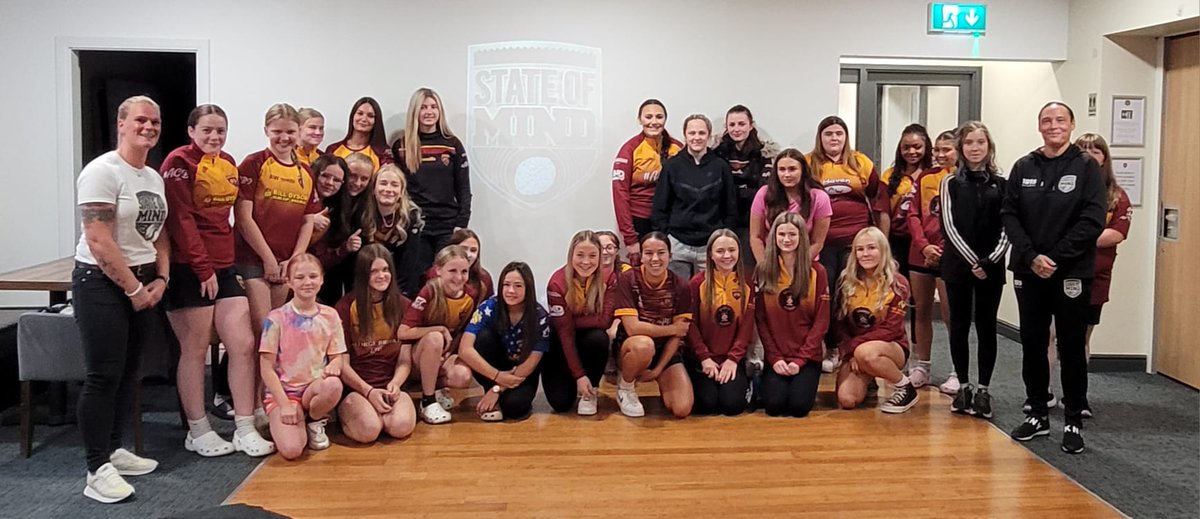 DewsMoor's tweet photo. A huge thank you to Jo at @stateofmindsport for coming and chatting with some of our girls tonight about the importance of mental health well-being. 

#maroongirls 
#maroonladies https://t.co/z33Q2CnpXe
