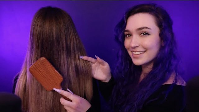New ASMR Video!!   ♡ Brushing My Sister's Hair ♡ Hair Play ♡   https://t.co/CMg2p9nMn9 https://t.co/