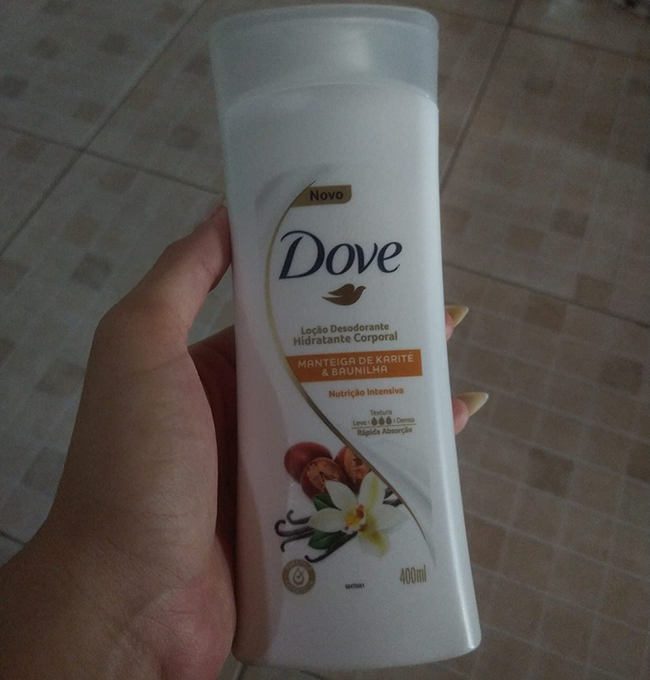Loção Desodorante Hidratante Corporal Dove Manteiga de Karité e Baunilha 400ml