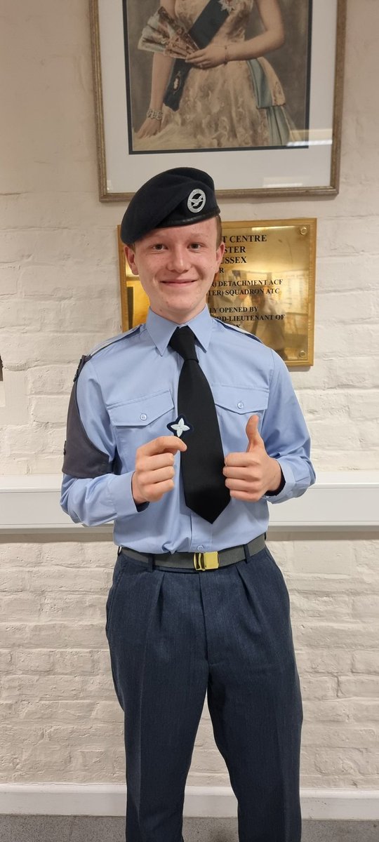 On Tuesday we welcomed two new corporals to the NCO team! Well done Cpl Saint and Cpl Snow!
In addition, Cdt Hamilton completed his first class!