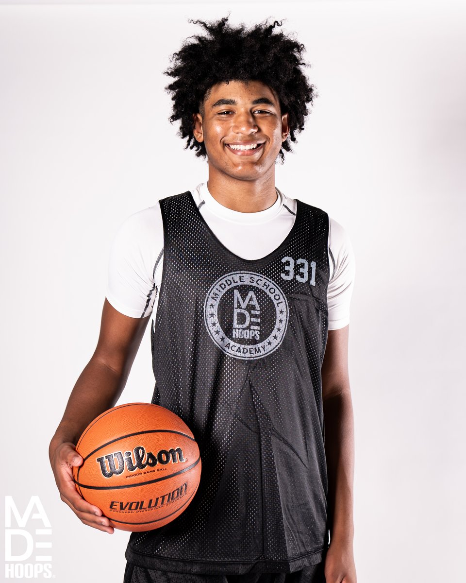 After a big spring and summer playing at the E15 level, Jaylan Mitchell's upside shined bright against his 2027 peers. Naturally versatile 6-7 wing with impressive feel.

👥 madehoops.com/PlayerProfile_… 
More on Midwest MSA's Top Wings 📝 madehoops.com/made-society/a…