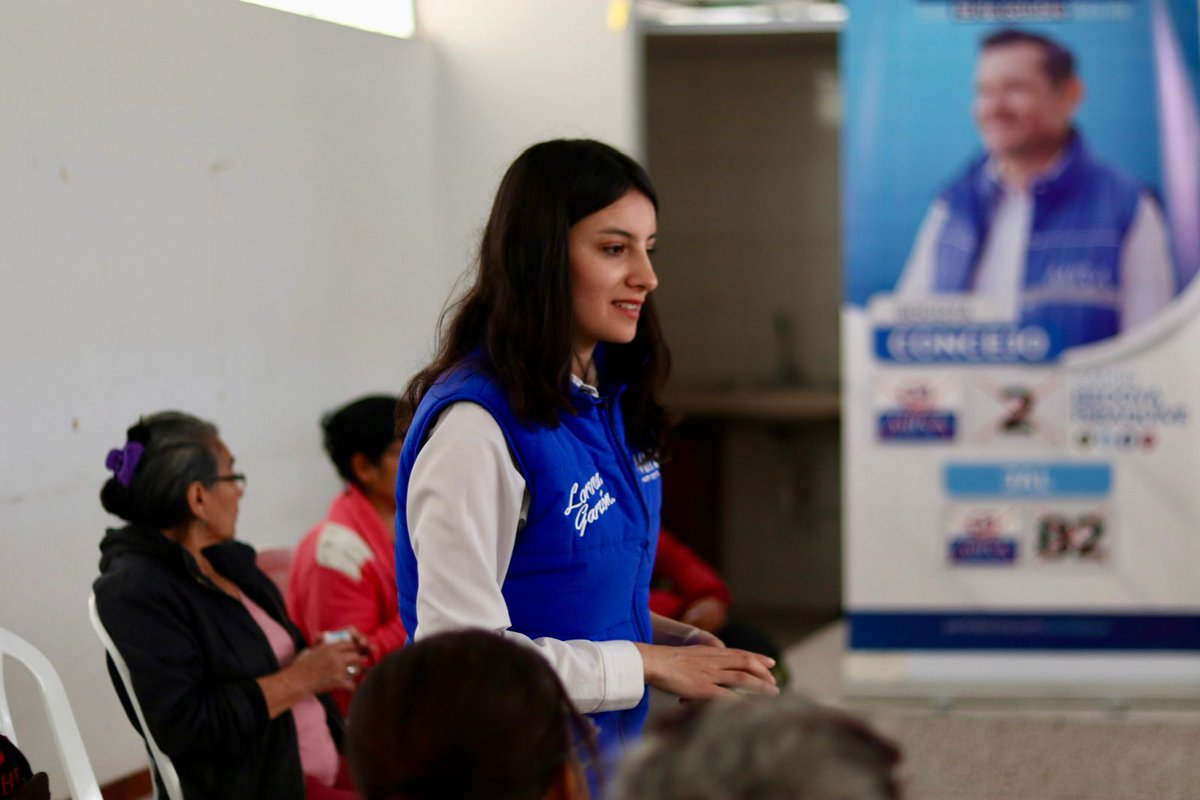 lorenagarzond's tweet photo. Con alegría en el corazón nos encontramos haciendo un recorrido en el sector de Patio Bonito,  saludando a microempresarios y miembros de esta hermosa comunidad, acompañados por nuestro candidato al Concejo #2️⃣ @SamirBedoya y nuestra Congresista @irmalherrera #82aLaJALKennedy https://t.co/DY5s1kQKrG