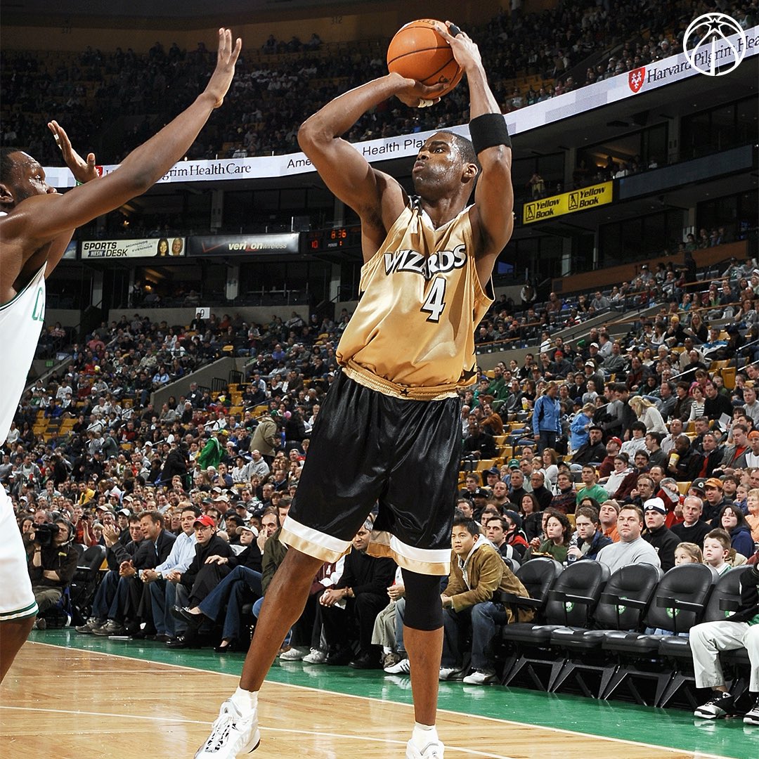 WashWizards's tweet photo. #TBT x #NBABestOf: 

Antawn Jamison Edition https://t.co/zBVDYY3h54
