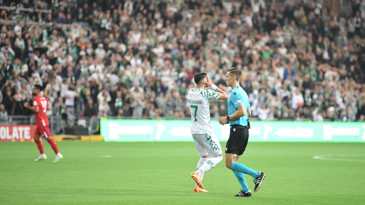 hammarbyfotboll's tweet photo. #HIFFCT | #Bajen https://t.co/FESWuSGY2P