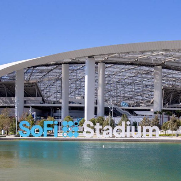 PopBase's tweet photo. Taylor Swift’s six LA concerts will prompt the same level of Metro police as the 2022 Super Bowl. https://t.co/jDj3pLmvJV